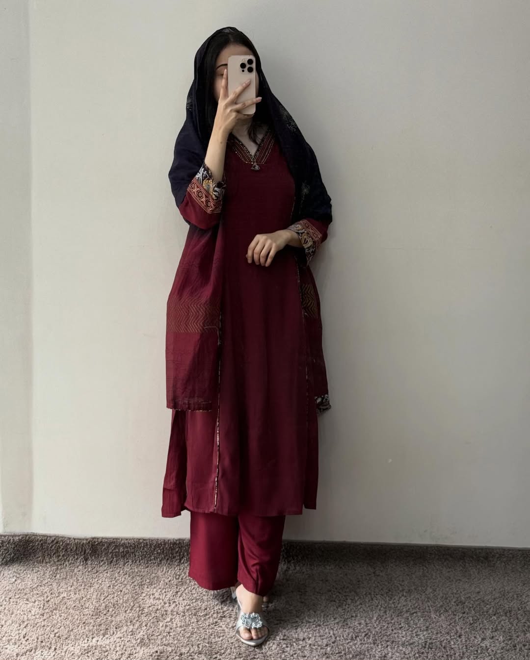 Maroon Mulchanderi suit