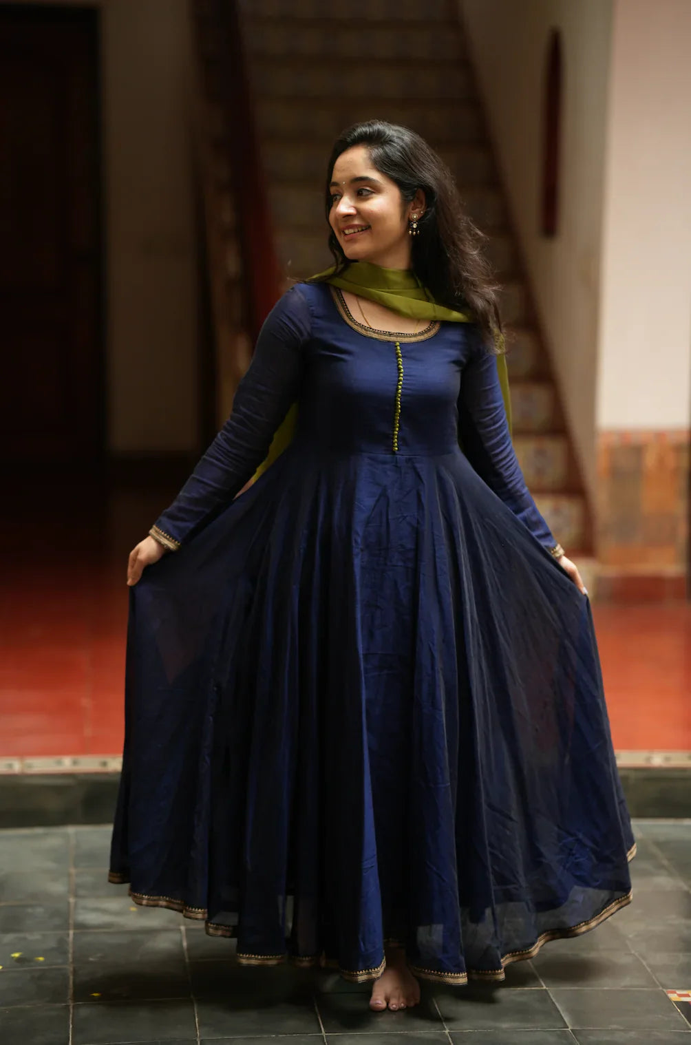 BHAMA-BLUE WITH OLIVE